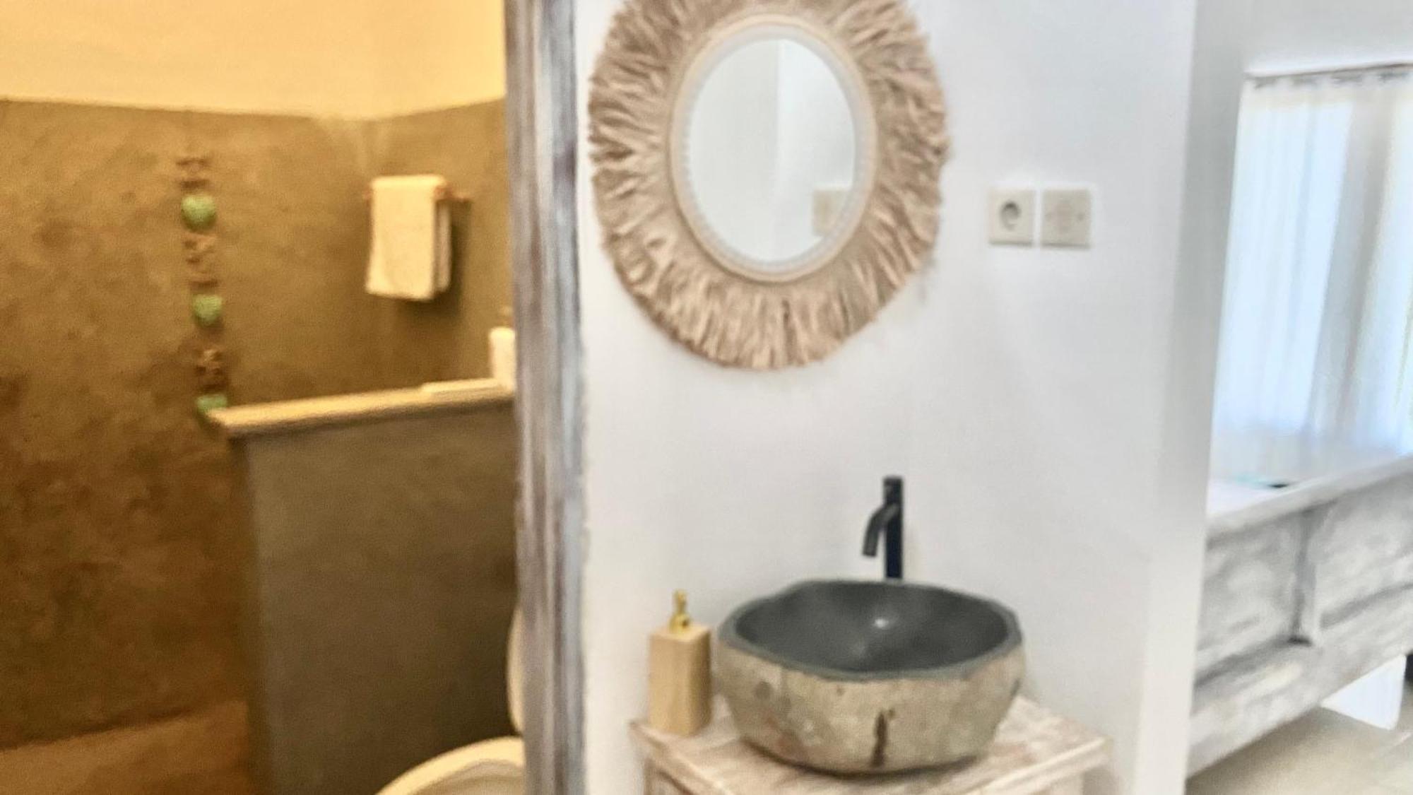 Oasis Boutique Villas نوسا ليمبونغان المظهر الخارجي الصورة